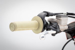 50312_20YM_CRF450R-WE_ered_FRBrake_Zoom_ORIGINAL