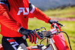 76132_25YM_CRF250R_Location_01691_ORIGINAL