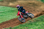 76150_25YM_CRF250R_Location_09076_ORIGINAL
