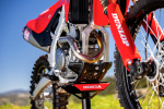 76230_25YM_CRF250RWE_Location_01013_ORIGINAL
