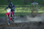 46456_19_CRF450R_Action_M__3714_ORIGINAL