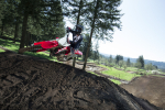 46457_19_CRF450R_Action_M__2868_ORIGINAL