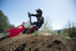 46464_19_CRF450R_Action_S1A0652_ORIGINAL