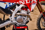 27YM_CRF250RWE_Location_Detail_Extreme-Red_00001