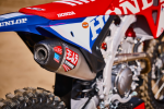 27YM_CRF250RWE_Location_Detail_Extreme-Red_00442