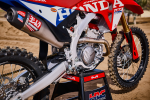 27YM_CRF250RWE_Location_Detail_Extreme-Red_00531