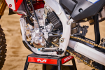 27YM_CRF250RWE_Location_Detail_Extreme-Red_01085